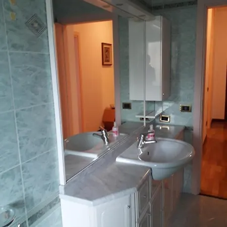 아파트 Holiday House Mille Olivi 토스콜라노마데노